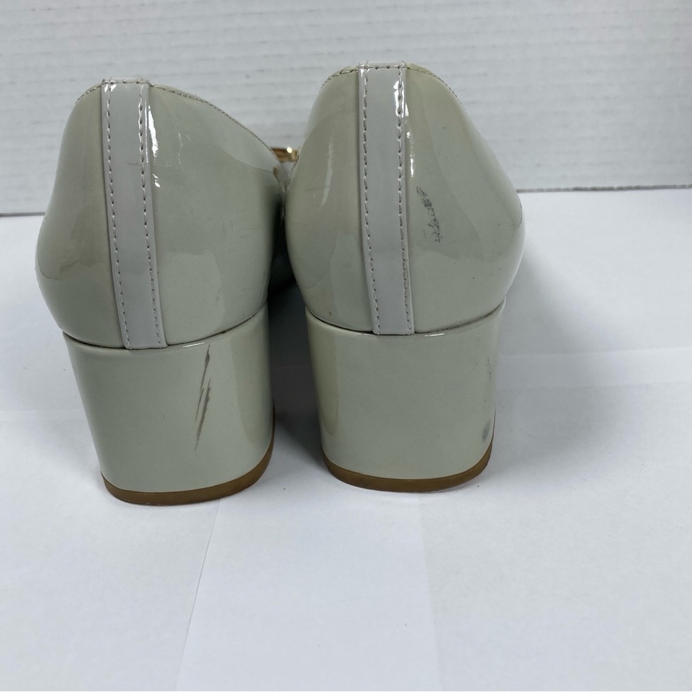 Clark’s Narrative Women’s Shoes 8M Olive Green square patent leather buckle. - Picture 5 of 11